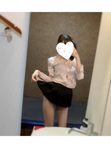スカート短め！