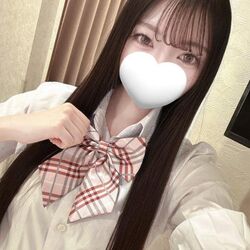 ゆら今日も出勤してます