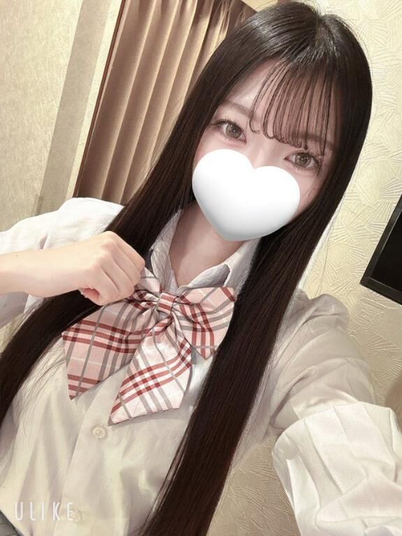 ゆら今日も出勤してます