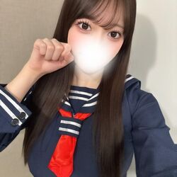 セーラー服久々に着たよ!どうかな?