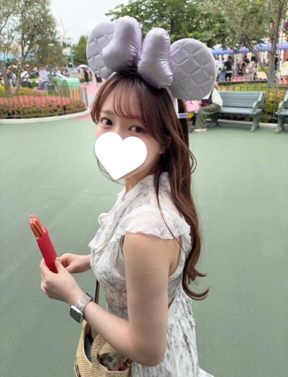 うん