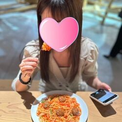 自撮り下手なので撮って欲しいです!