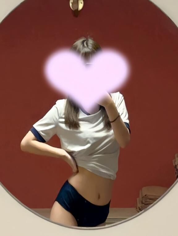 や！