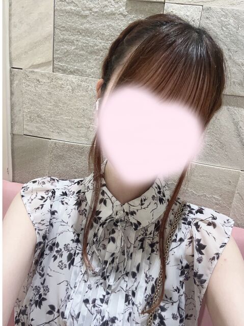 黒咲りか