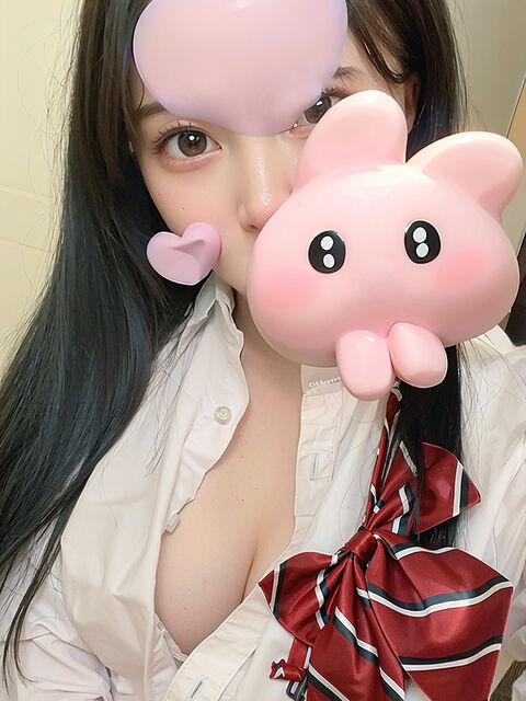 頓痴気ゆらの 黒髪清楚系美少女