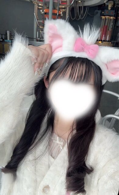 小鳥ゆづき